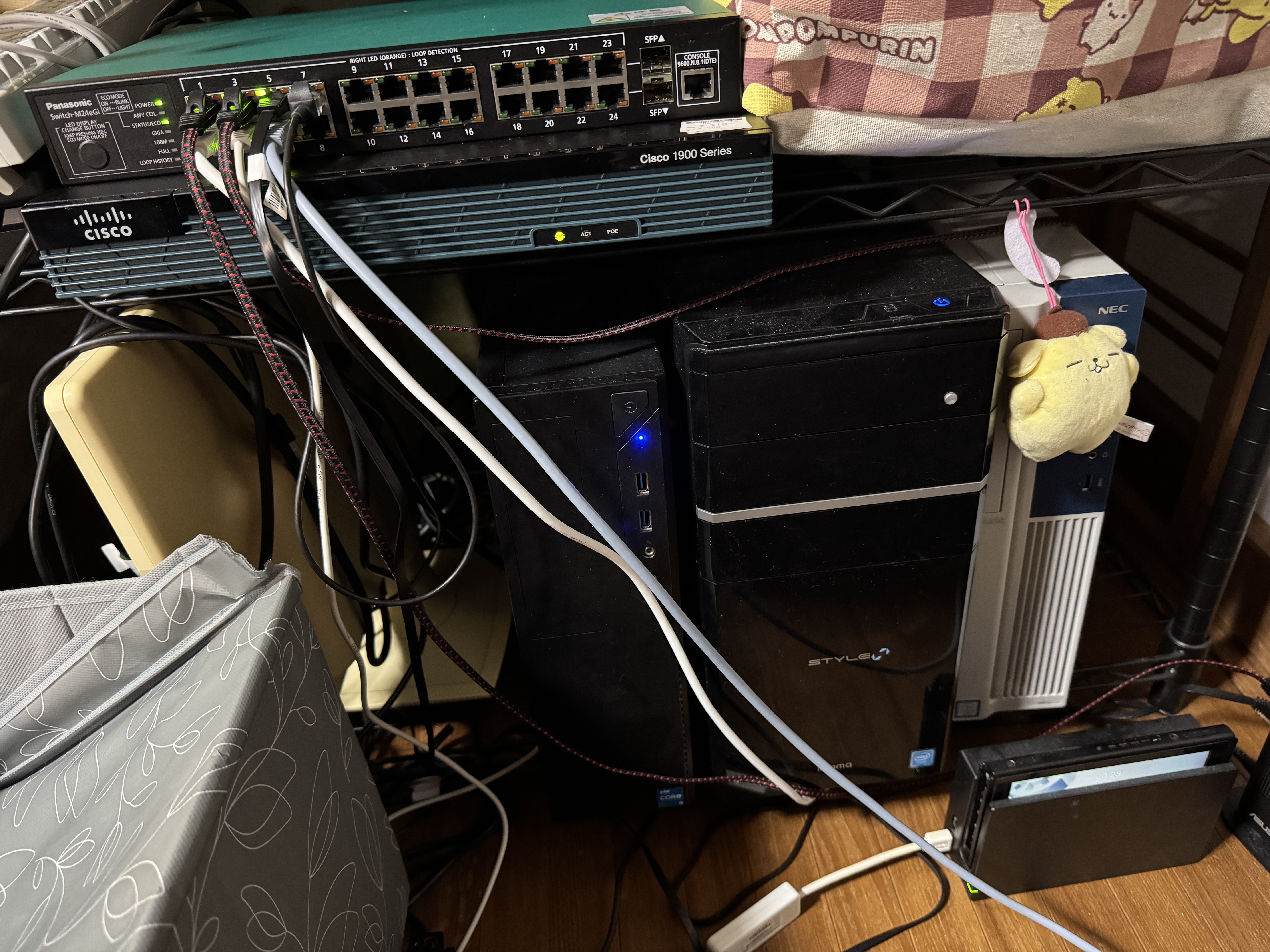 サーバー（このページをホストしている）